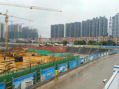 玻璃、石材、金屬的幕墻有哪些不同呢？